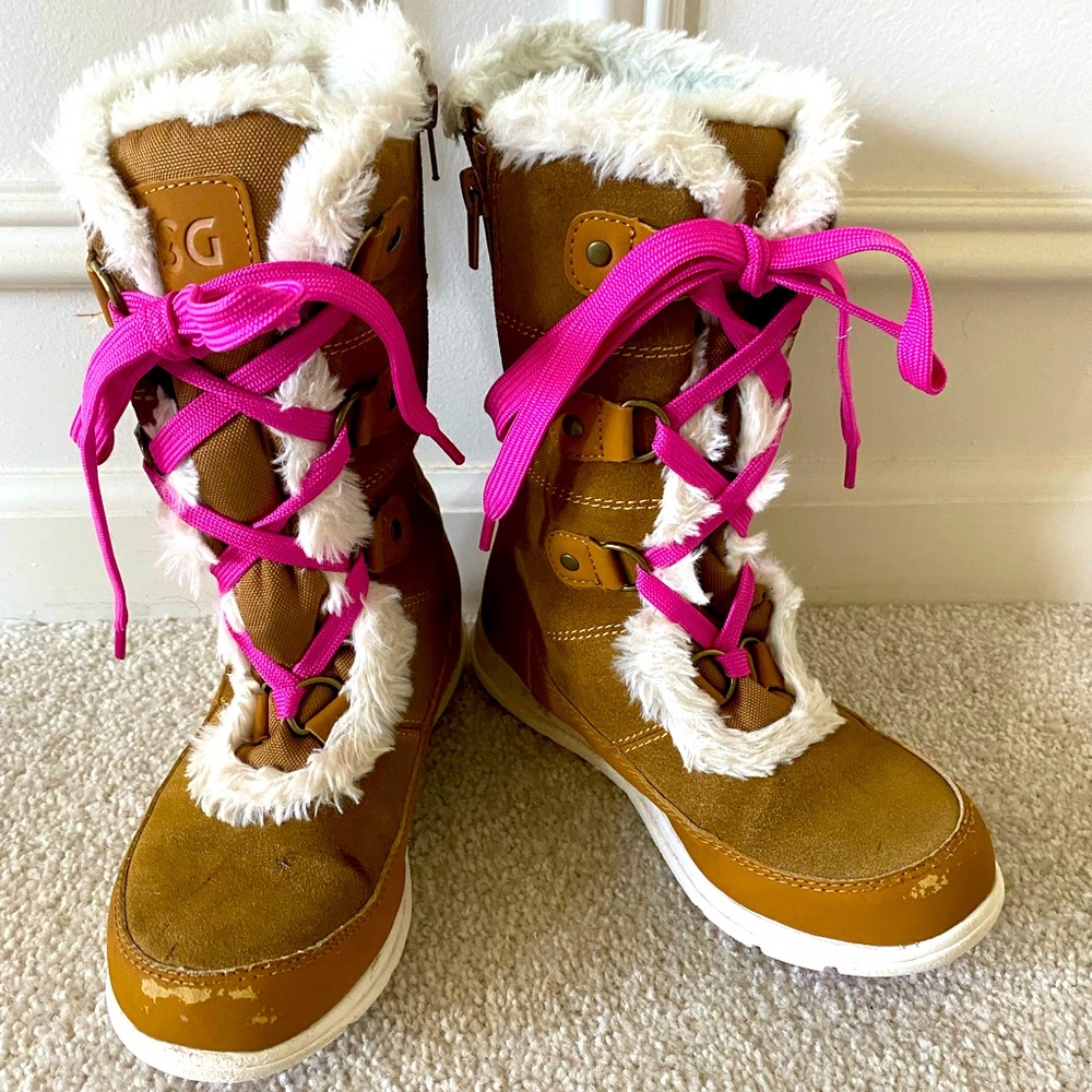 DSG Kids' Winter Boots Size 2